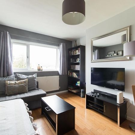 Chesterton Court Apartment Γκλόστερ Εξωτερικό φωτογραφία