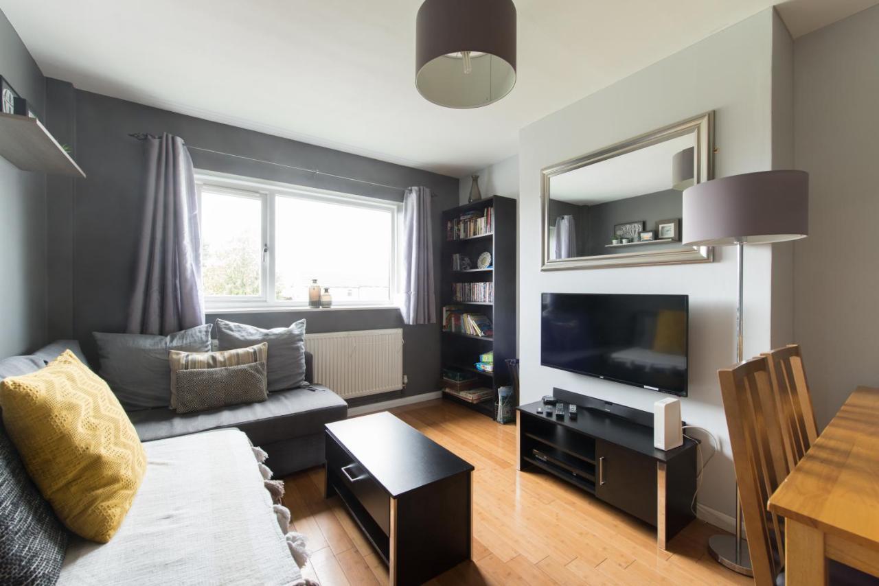Chesterton Court Apartment Γκλόστερ Εξωτερικό φωτογραφία