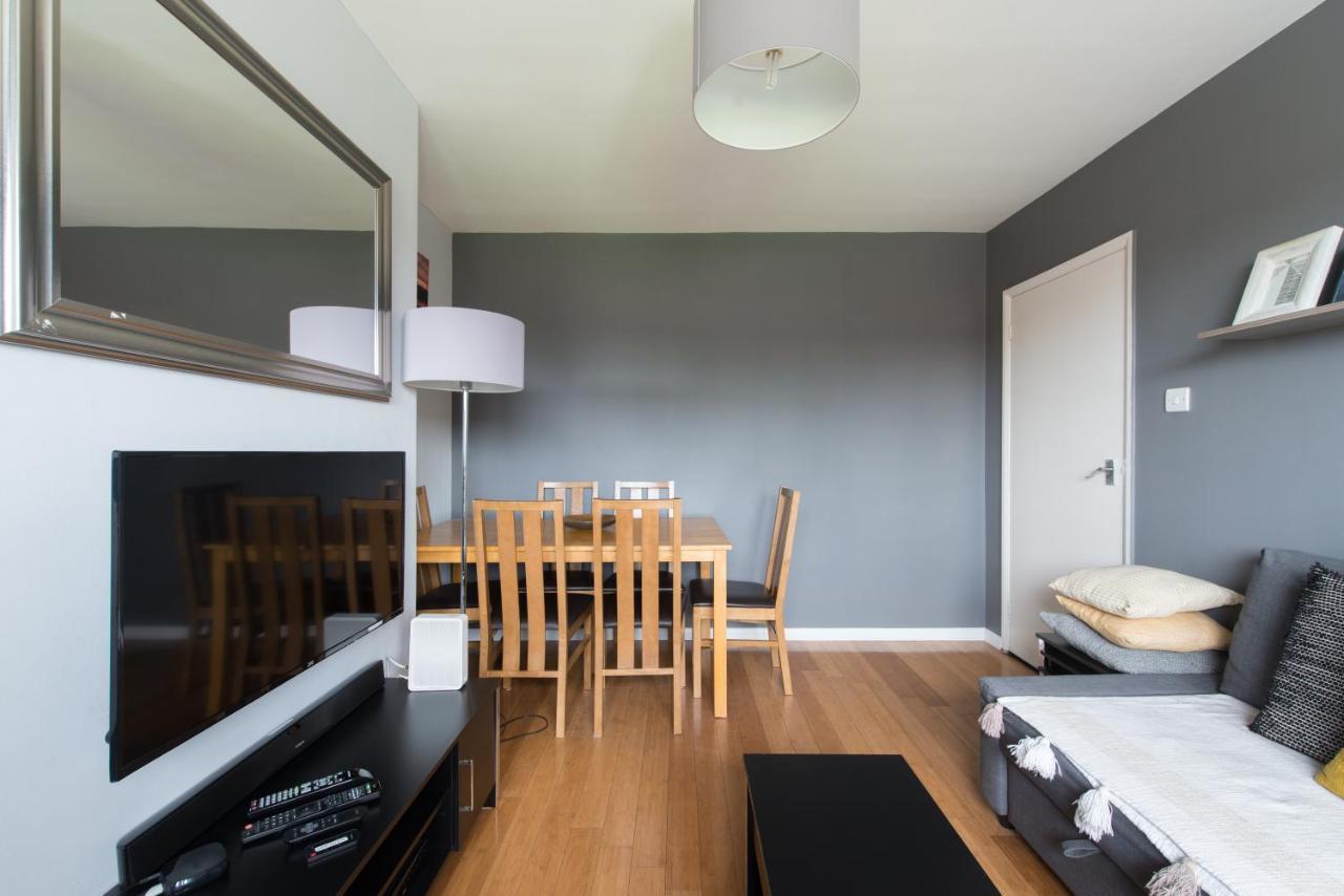 Chesterton Court Apartment Γκλόστερ Εξωτερικό φωτογραφία